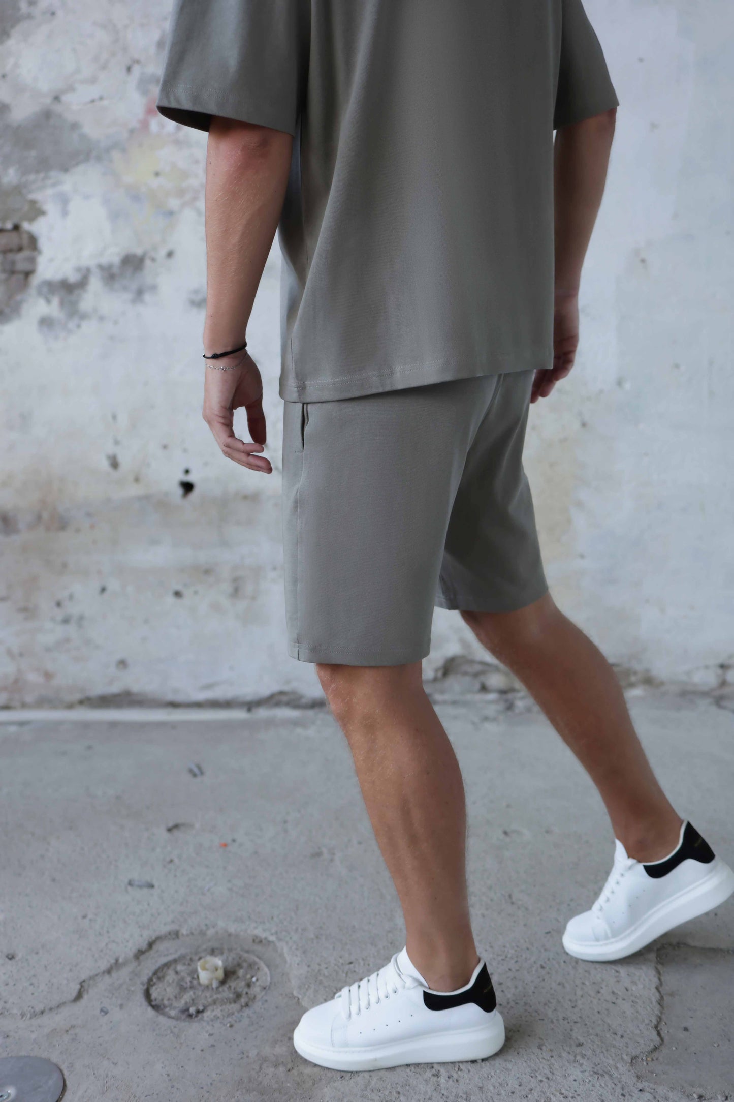 Short Heavyweight | Dusty Olive