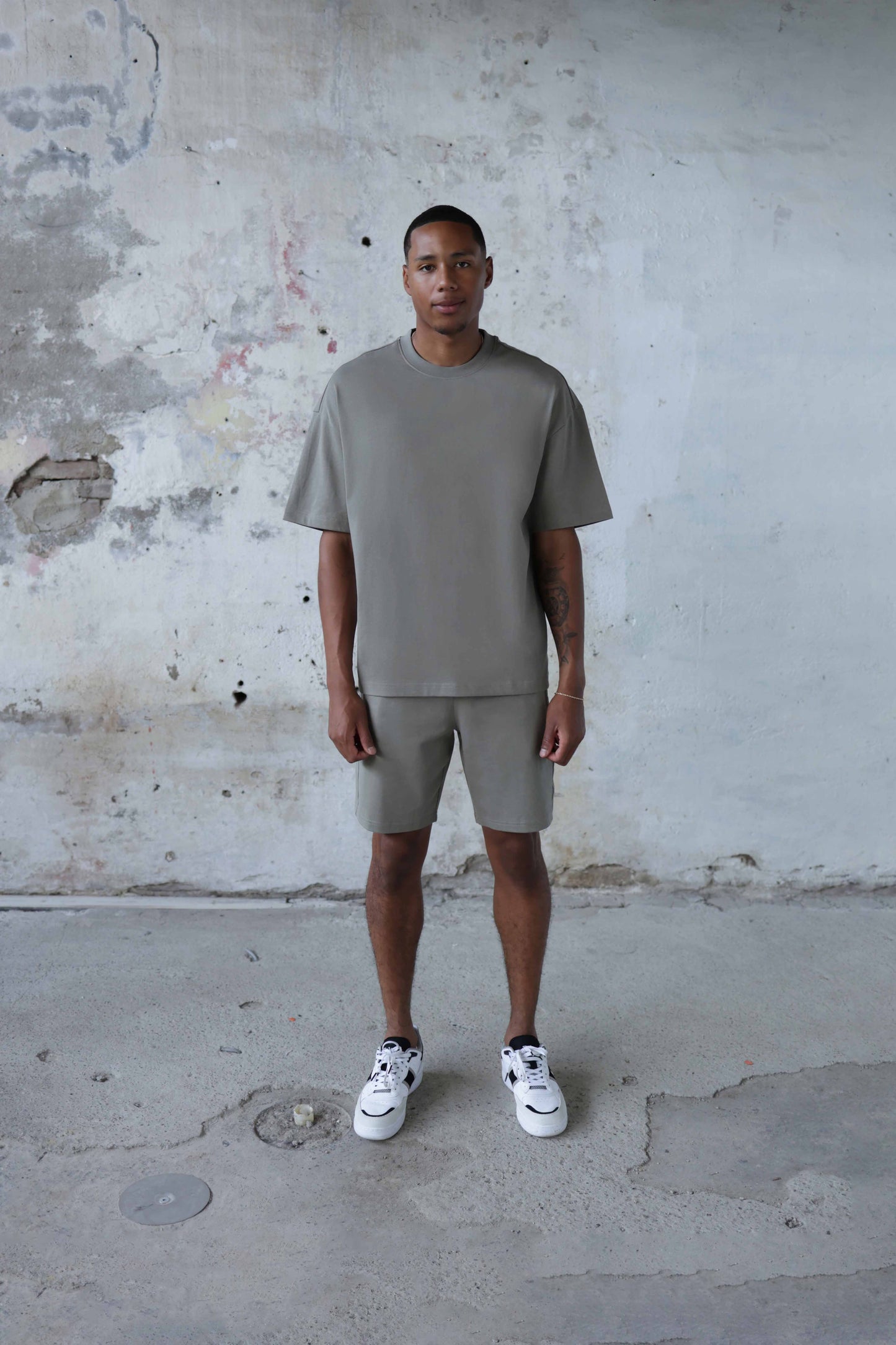 Short Heavyweight | Dusty Olive